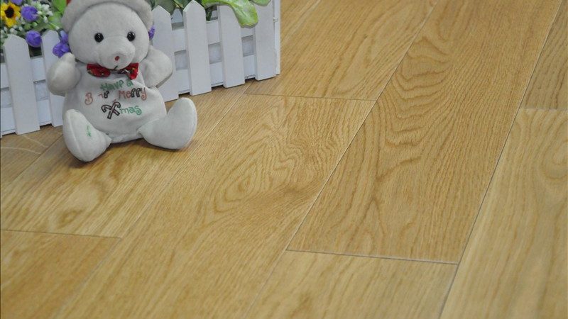 2025地板批发价格表揭秘：市场趋势与选购要点**