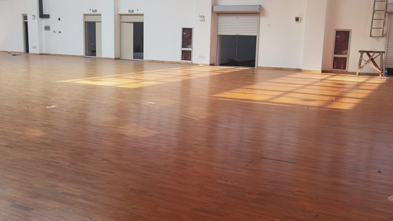 免擦地板保养蜡，如何选对适合自己的品牌？**